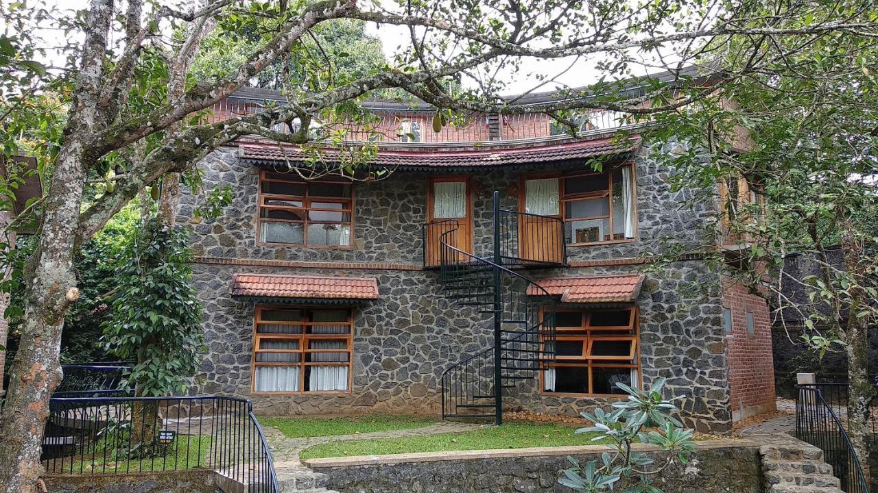 Bed and Breakfast Wildernest Thekkady Esterno foto